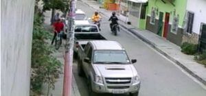 Un presunto policía motorizado habría participado en el asalto y robo de $ 25.000 a empresario en Guayaquil