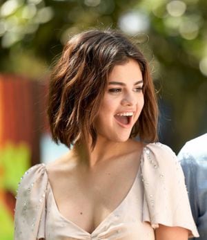 ¡Así luce! Selena Gomez cambió de look y sorprendió a millones