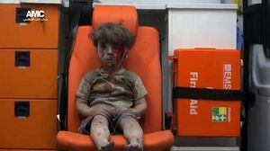 Así está Omran: el niño que se convirtió en símbolo de la cruenta guerra en Siria