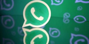 El simple truco de WhatsApp que te permite cambiar el tipo de letra de los mensajes