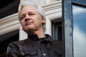 Julian Assange tuvo dos hijos mientras estuvo en embajada de Ecuador
