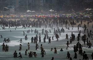 Video: playas de Brasil completamente llenas a pesar de la pandemia