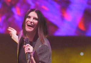 Laura Pausini inició a lo grande el tour que traerá a Chile