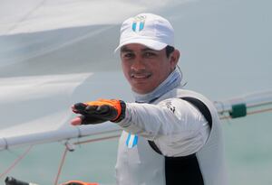 El velerista David Hernández gana oro para Guatemala en Barranquilla 2018