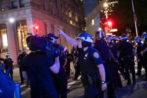 Periodistas incoan demanda por agresiones policiales en Estados Unidos