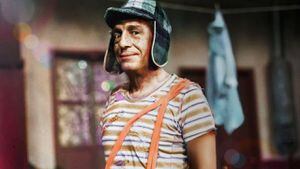 Insólito: conoce al hombre misterioso dentro del Chavo del 8