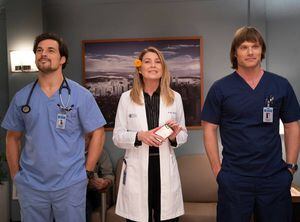 Grey's Anatomy: Revelam 'foco' da vida amorosa de Meredith e dos próximos episódios da 15ª temporada