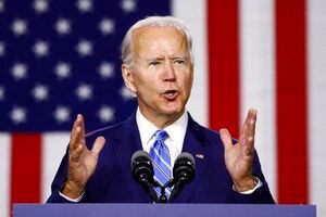 Biden dice que no habrá debate si Trump sigue enfermo