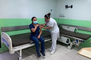 Hospital Roosevelt inicia segunda jornada de vacunación contra Covid-19