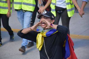 Colombianos se vuelcan de nuevo a las calles en protesta musical