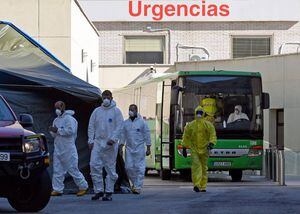 Muertes por coronavirus a la baja en España, que ve señales alentadoras