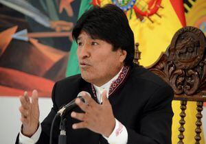 Evo Morales logra asilo por parte de México: Cancillería azteca sostiene que "su vida y su integridad corren peligro"