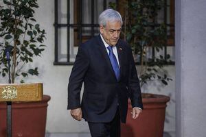 Idea de salida adelantada de Piñera toma fuerza en la oposición