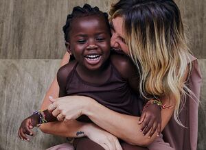 Titi, filha de Giovanna Ewbank, aparece deslumbrante em foto: “uma princesa”