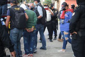 Capturan a dos hombres y a una mujer por el asesinato de dos adolescentes en Villa Nueva