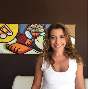 Carolina Arregui presenta “licencia” en TVN tras quiebre de Mayte y Alexis