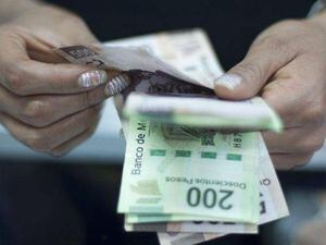 4T endeuda más a mexicanos; cada uno debe casi 96 mil pesos