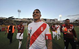 Con la duda de Farfán: Perú prepara un 11 ofensivo para golpear a la Argentina de Sampaoli