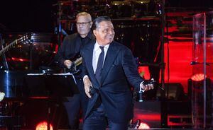 Luis Miguel vendría a Chile por partida doble: Festival de Viña y concierto en solitario