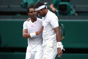 Nadal eliminó a Del Potro en un partido inolvidable y jugará otro "clásico" con Djokovic en Wimbledon