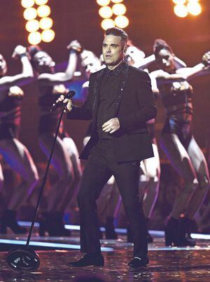 Robbie Williams: "Alexis Sánchez trabaja muy duro"