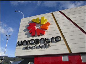 Amenazaron y robaron al hijo de Penchy Castro en Unicentro