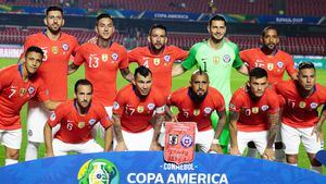 ¡Baja sensible! Figura de Chile se perdería el partido contra Colombia tras sufrir una lesión