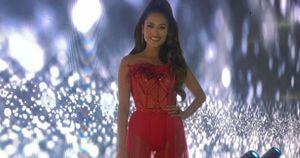 ¿Vietnam? Andrea Meza "mete la pata" en la preliminar de Miss Universo 2021