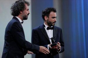 Festival de Cine de Venecia: Theo Court ganó premio al Mejor Director y "Joker" se impuso como Mejor Película