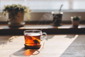 3 poderosos beneficios del té de romero para tu salud
