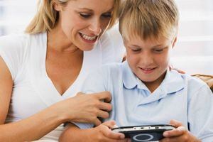 ¿Saben los padres realmente lo que hacen sus hijos en internet?