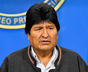 Evo Morales acepta el asilo ofrecido por México