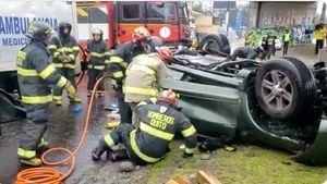 Fatal accidente en Quito: un vehículo cayó desde el intercambiado de la Galo Plaza Lasso