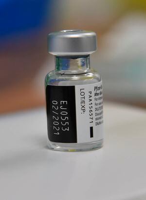 Revelan los ingredientes que contienen las vacunas contra el coronavirus