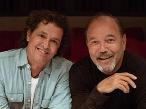 Rubén Blades y Carlos Vives cantan a los enfermos de coronavirus: "No estás solo"