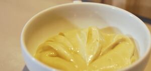 Receita prática de maionese caseira com poucos ingredientes para fazer em casa