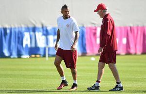 A lo Wenger: Ancelotti descarta que Vidal abandone el Bayern Munich