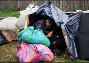 FOTOS: así quedó el campamento para venezolanos en Bogotá luego de los disturbios