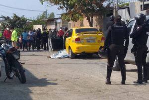 Manta: Hombre asesinó a su expareja y a un taxista, luego se suicidó; Su hija resultó herida