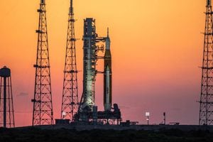 La NASA cierra sus puertas para probar el mega cohete SLS, un momento clave para el futuro lanzamiento