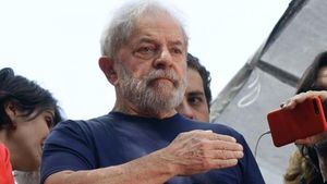 Lula no puede ser candidato: mayoría del Tribunal Electoral rechazó inscripción de ex presidente procesado por corrupción