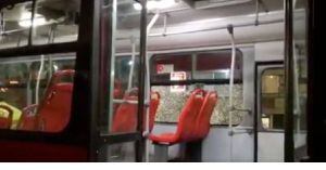 Habitante de calle atacó con piedras un bus de TransMilenio