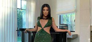 Kourtney Kardashian presume su cuerpazo con lujoso traje de baño de estampado cuadriculado