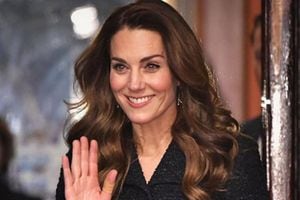 Kate Middleton da clases de elegancia desde casa con un hermoso jersey de Zara