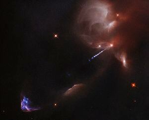 El telescopio Hubble captura el estallido de una estrella naciente y la comparan con la Estrella de la Muerte de Star Wars