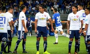La U de Hoyos pasó una nueva vergüenza histórica y fue demolida por Cruzeiro en la Libertadores