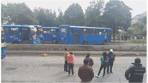 6 de julio: Vías obstaculizadas en Quito por movilización de buses