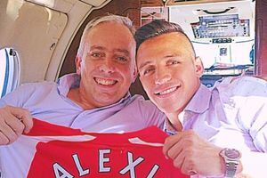 “Tiene la ventaja”: revelan que agente de Alexis Sánchez está en España negociando regreso “a costo cero” del delantero a Barcelona