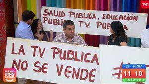 Trabajadores interrumpieron el matinal de TVN exigiendo televisión pública de calidad y al servicio de la población