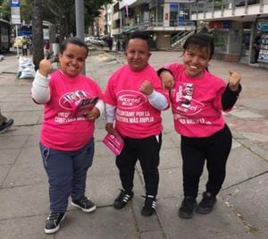 La verdad sobre la campaña de Avantel con personas de talla baja en Bogotá